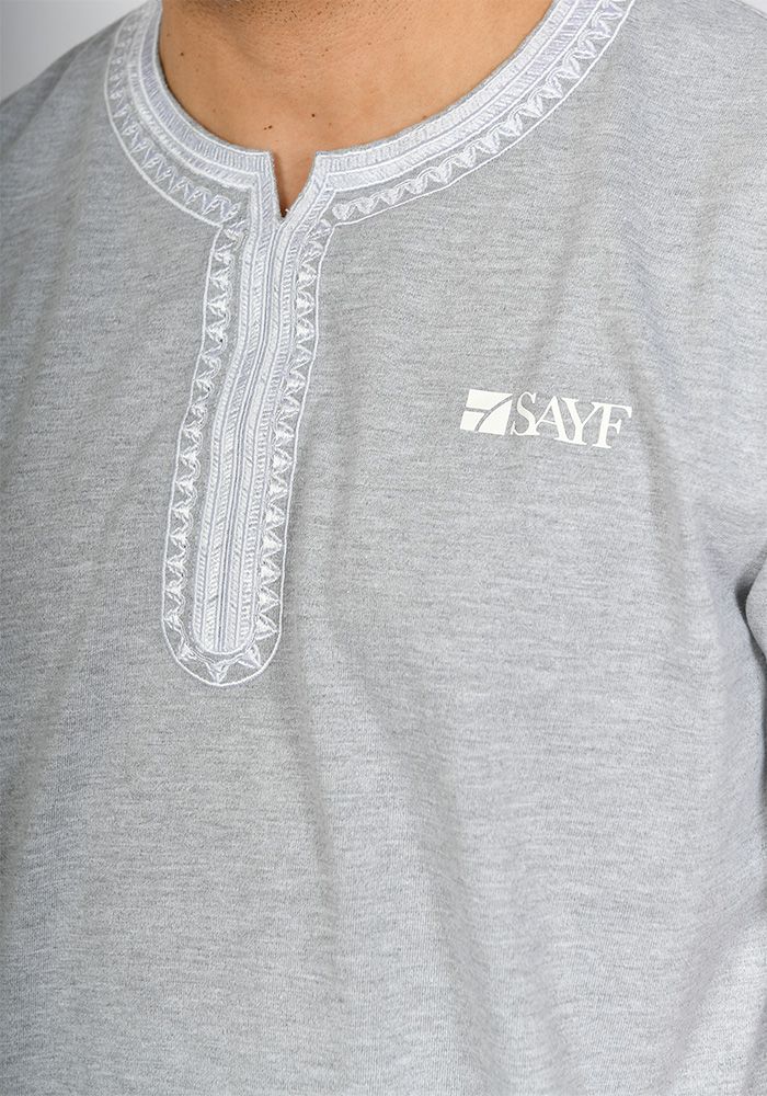 T-shirt mi-long SAYF artisanat (gris)