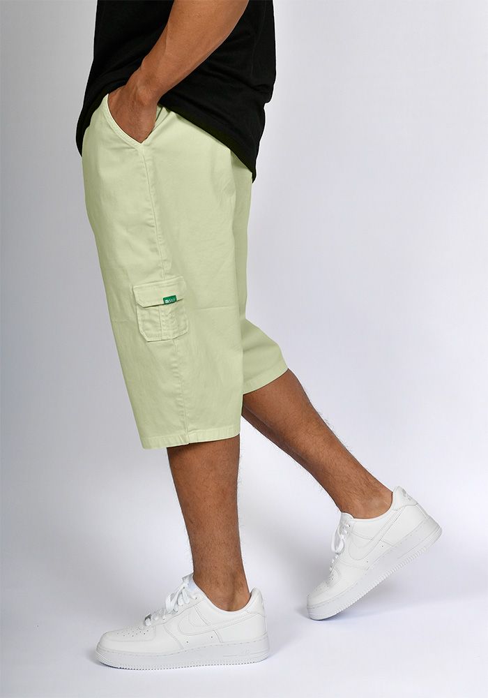 Sarouel bermuda SAYF vert amande